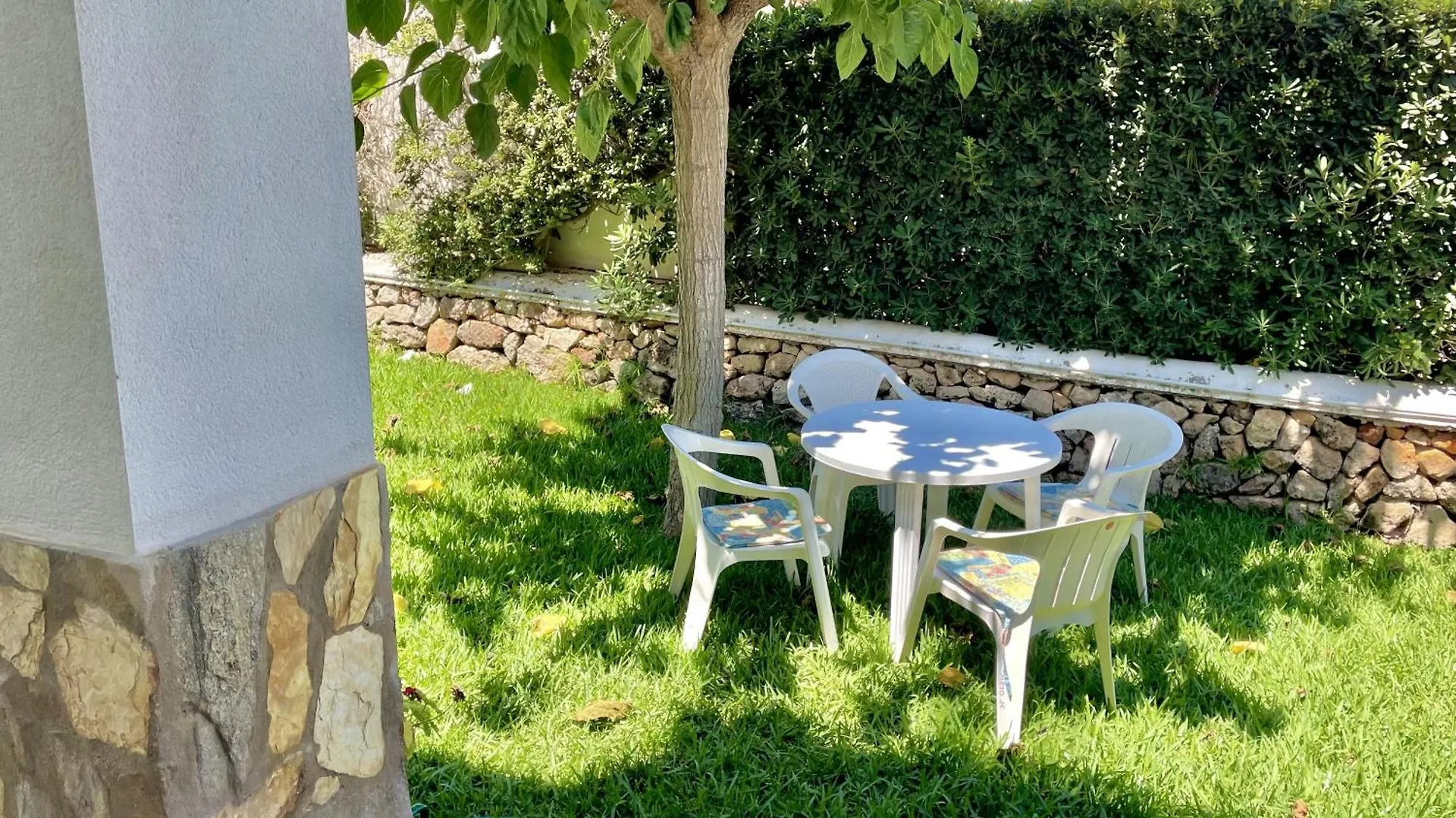 アパート Forcat Apartamento Bajo Con Jardin Y Piscina シウタデリャ