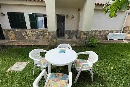 Forcat Apartamento Bajo Con Jardin Y Piscina シウタデリャ アパート